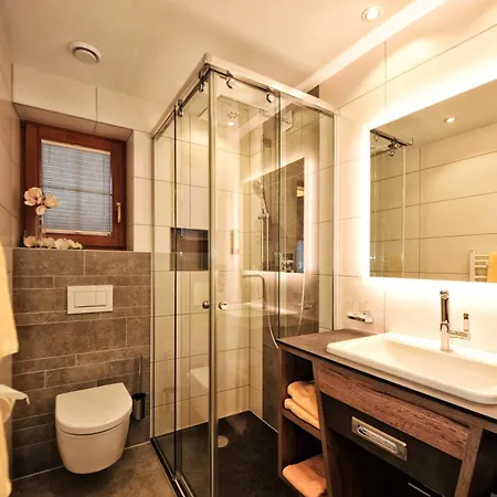 Garni Bellevue ホテル イシュグル