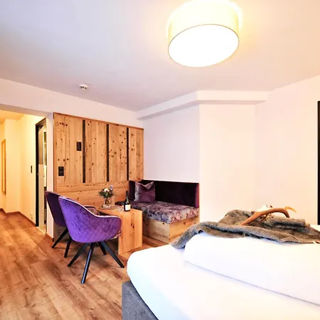 فندق Garni Bellevue ايشجل