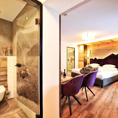 Garni Bellevue イシュグル