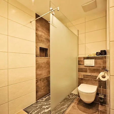 Garni Bellevue 4*