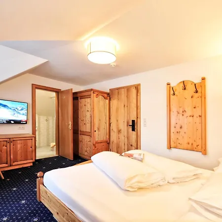 Hotel Garni Bellevue Ischgl