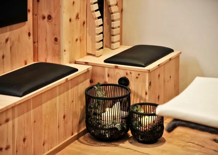 Garni Bellevue Hotel 4*